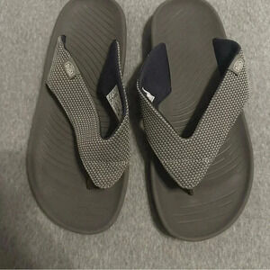Hey Dude Milo gray flip flops size L10/M8
